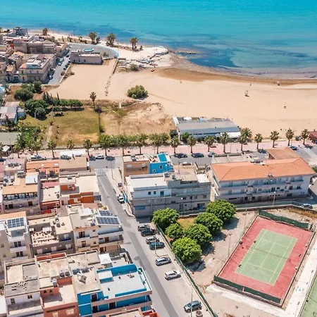 Vega Sul Mare - * Pozzallo